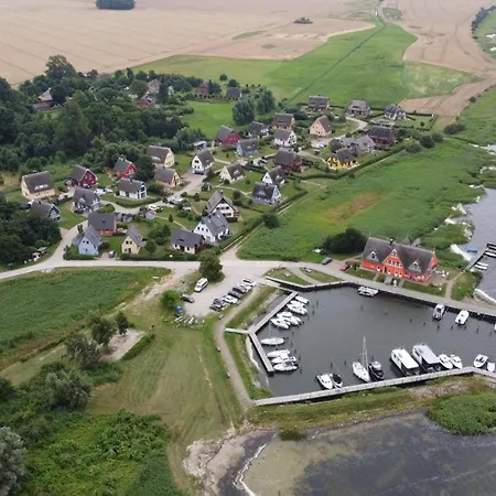 度假居 Rotmilan *