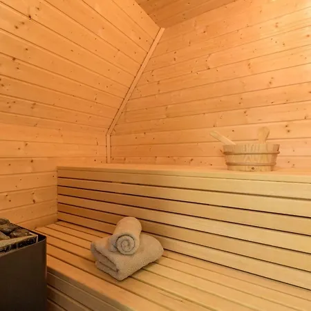 度假居 Rotmilan *